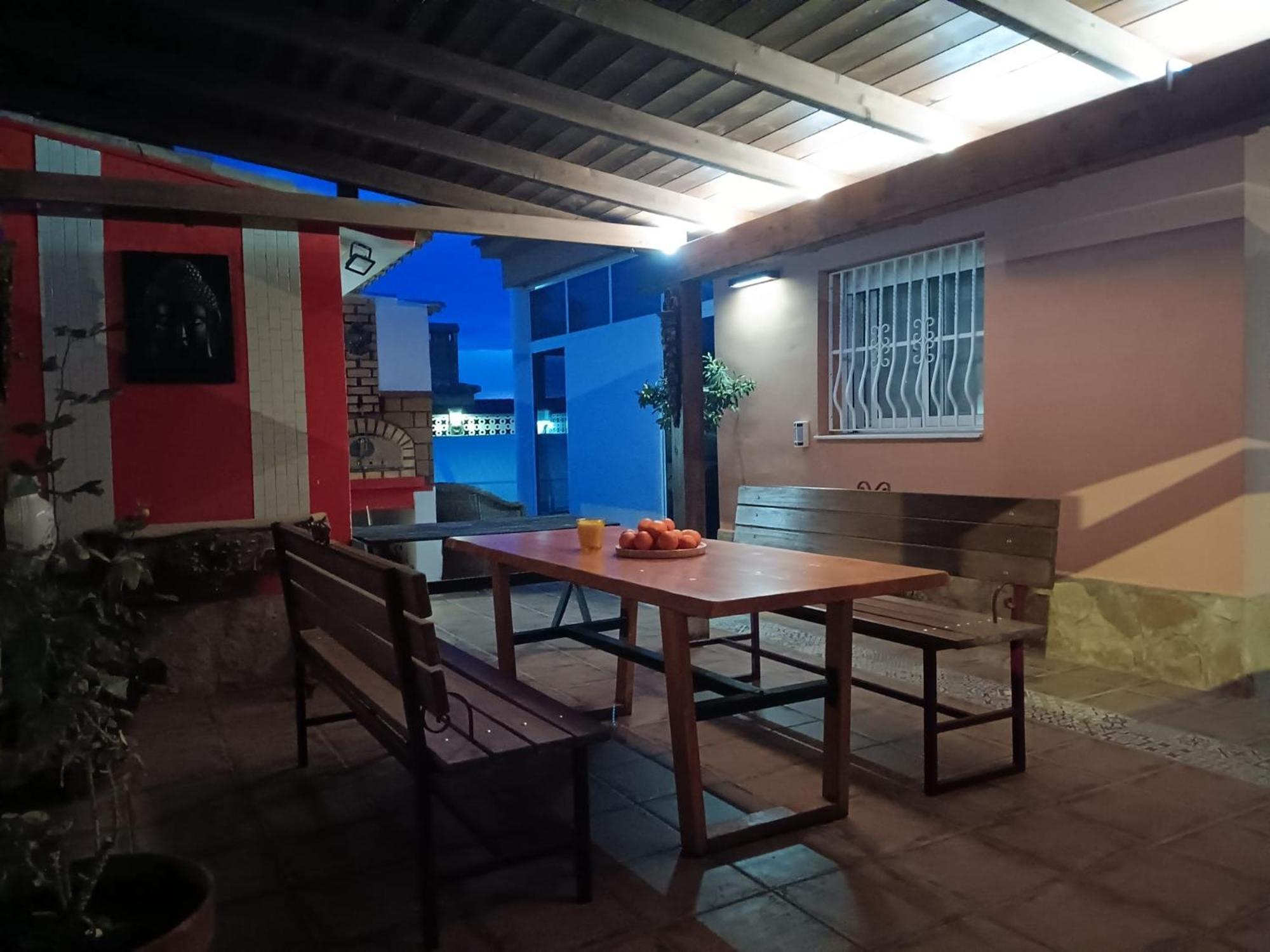 Tienda Linda Hotel La Pobla de Vallbona Bagian luar foto